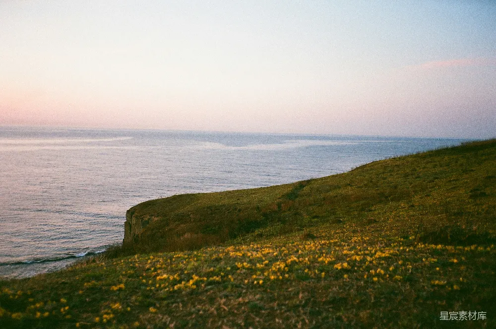 高清摄影 海岸线 黄昏 自然风光 宁静 风景 黄昏海岸的宁静