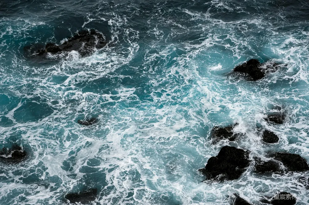 高清摄影 海洋 自然风光 动态 宁静 海岸线 海浪与礁石