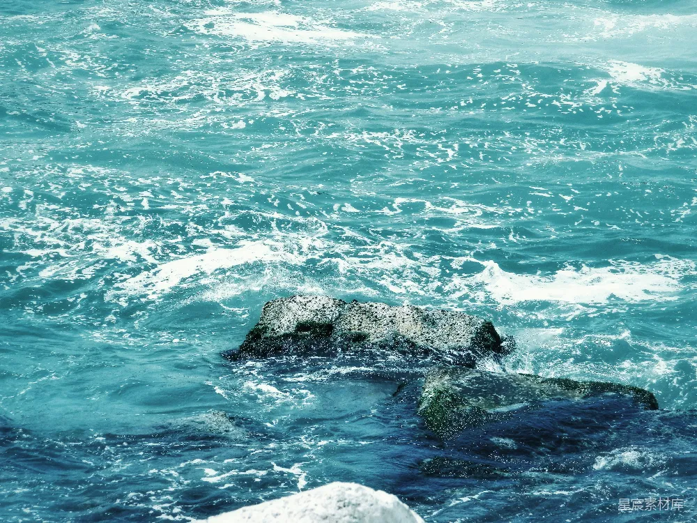 高清摄影 海洋 自然风光 动态场景 蓝色调 自然之美 海浪与礁石