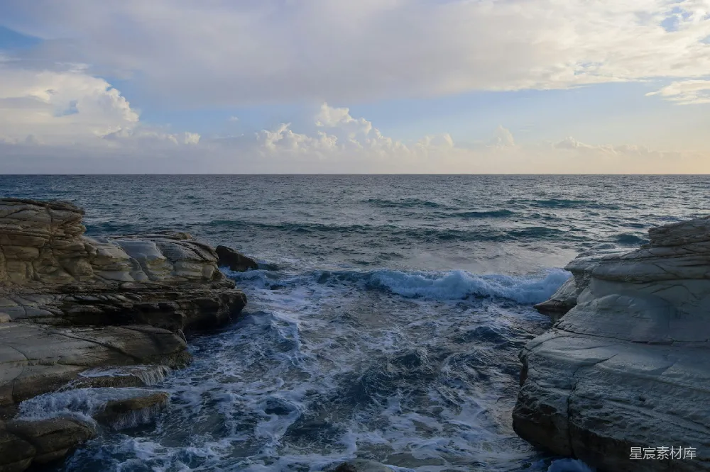 高清摄影 海岸 自然景观 海洋 岩石 宁静 海岸波浪与岩石