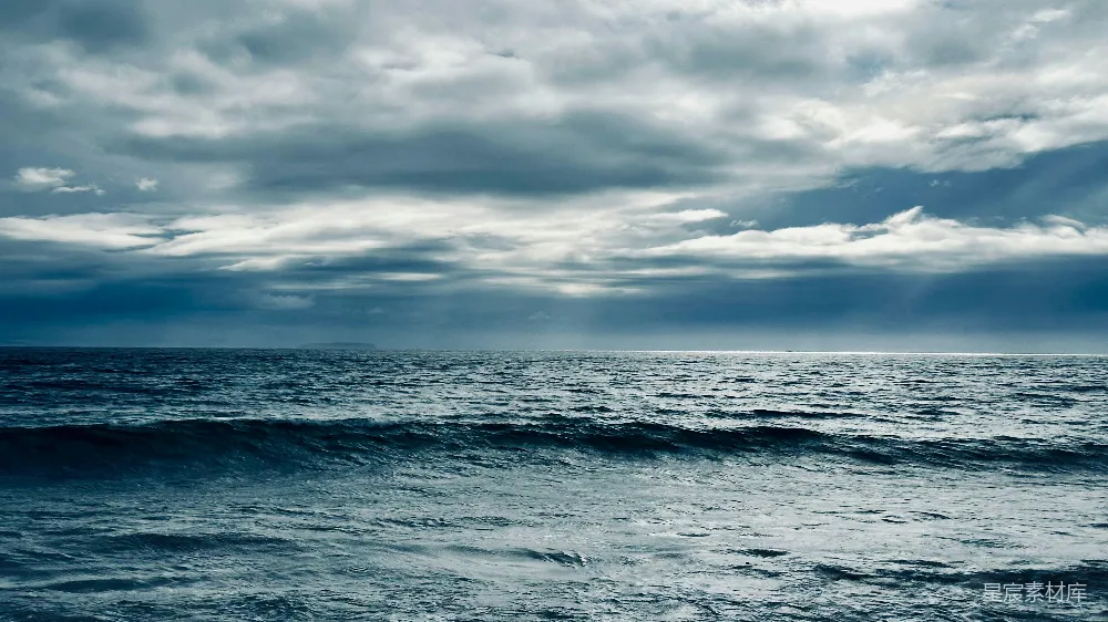 高清摄影 海洋 阴云 宁静 自然 海浪 阴云密布的海洋