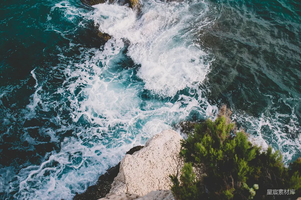 高清摄影 海洋 自然 动态 海岸线 风景 海浪拍打岩石