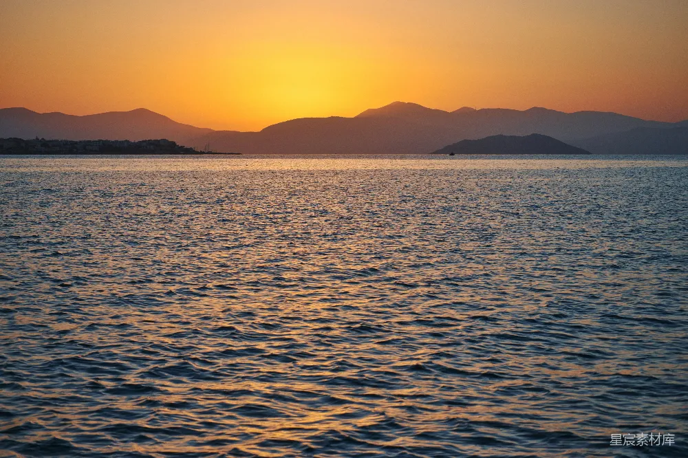 高清摄影 夕阳 海景 宁静 自然 风景 海平面上的夕阳