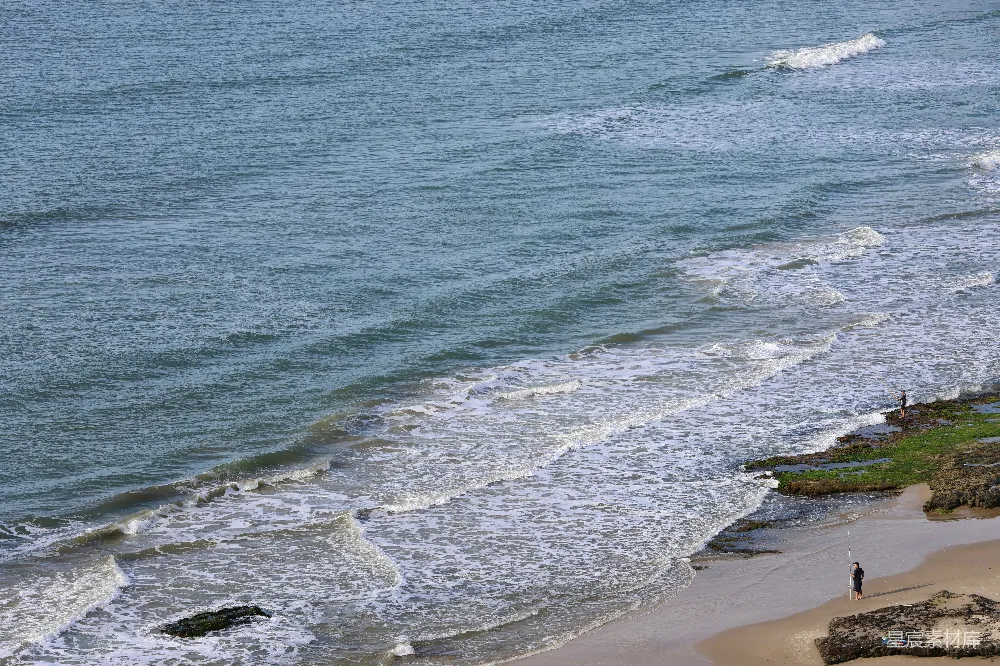 高清摄影 海滩 垂钓 自然 休闲 风景 海边垂钓的宁静时光
