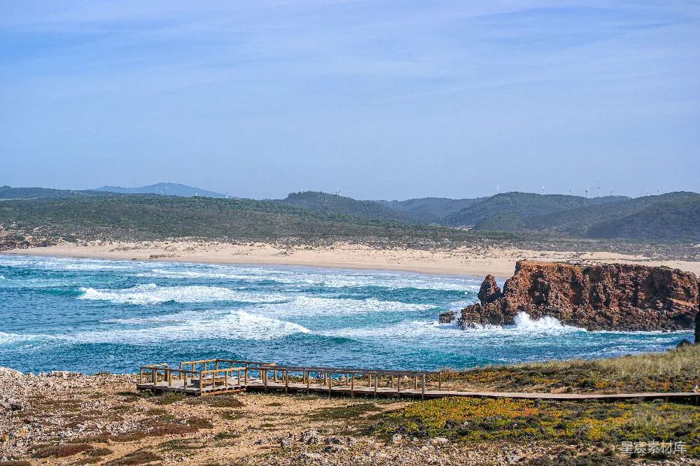 高清摄影 海岸线 自然风光 风景如画 休闲观光 户外活动 海岸与岩石的自然美景