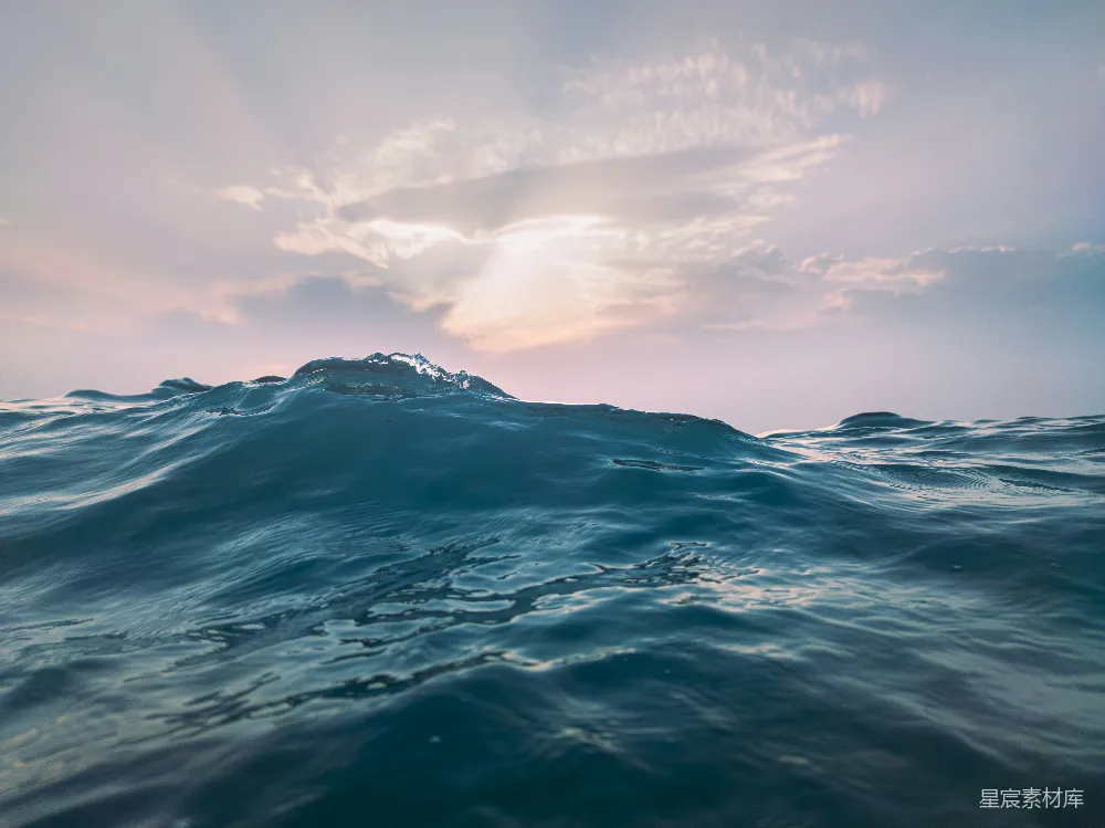 高清摄影 海景 日落 宁静 自然 水 海上的日落