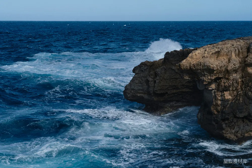 高清摄影 海浪 岩石 自然 海洋 海岸 海浪拍打岩石