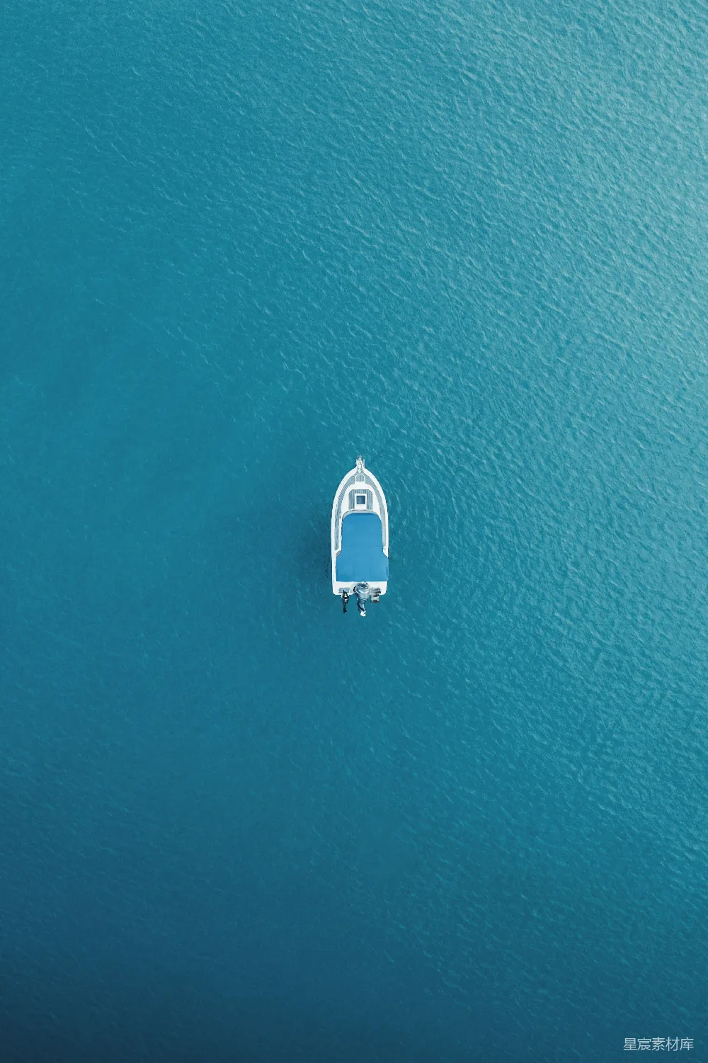 高清摄影 航拍 船 海洋 宁静 自然 宁静的海上独舟