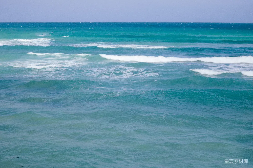 高清摄影 海浪 自然风光 宁静 蓝色 海洋 宁静的海浪