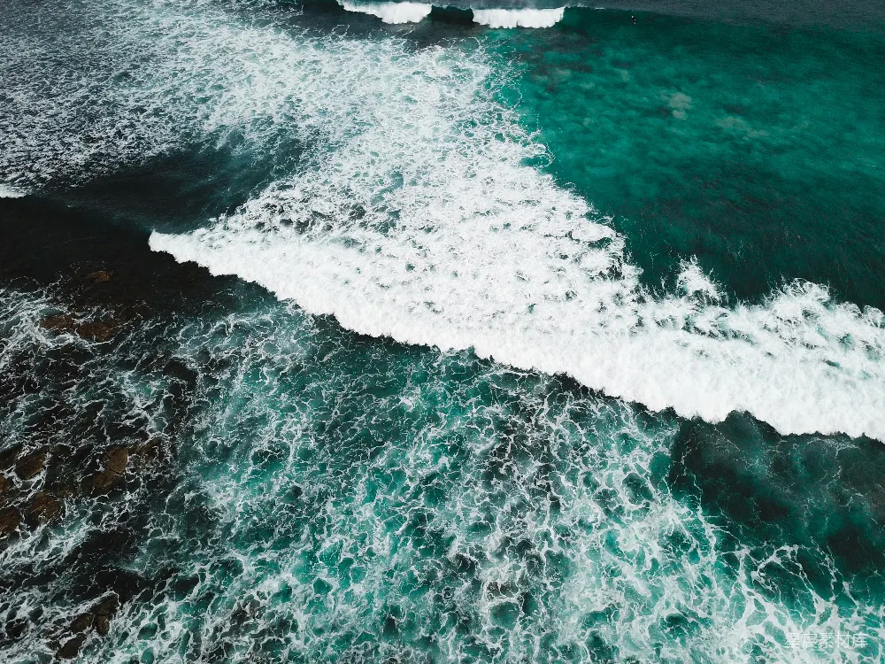 高清摄影 海浪 礁石 海洋 自然 航拍 海浪与礁石的交响曲