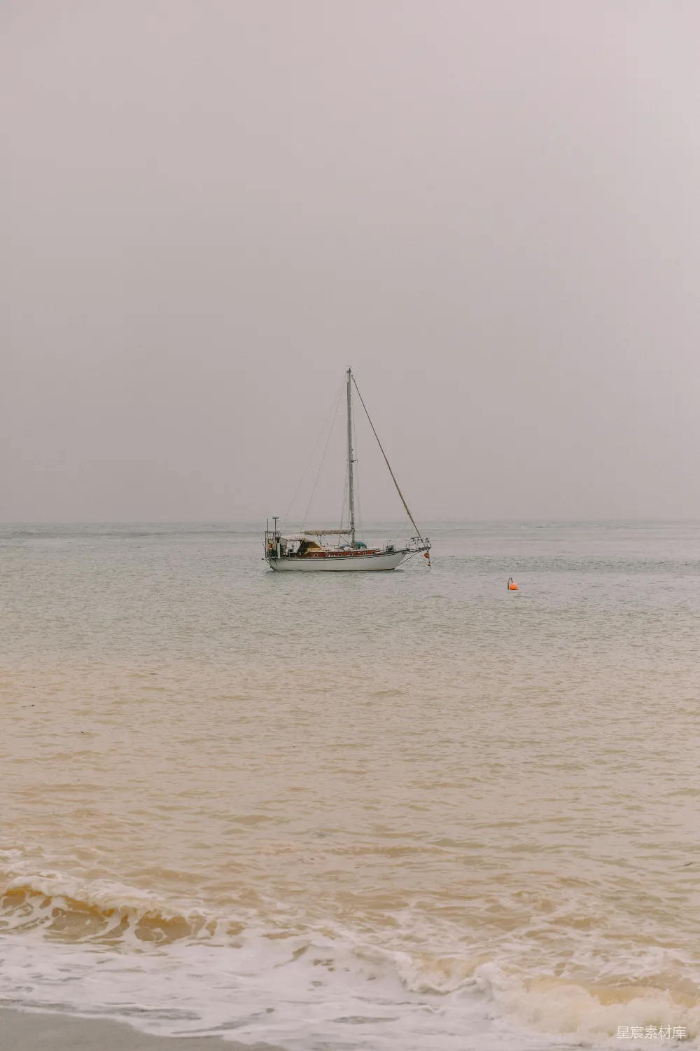 高清摄影 帆船 海景 宁静 自然 旅行 海上的帆船