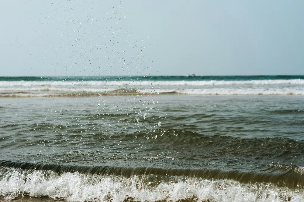 高清摄影 海浪 自然 动态 海滩 清晨 海浪冲刷的瞬间