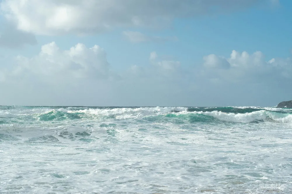 高清摄影 海洋 自然 宁静 风景 海滩 海浪与天空的交响