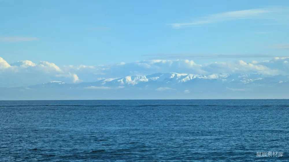 高清摄影 自然风光 雪山 大海 宁静 风景 雪山与大海的宁静交响