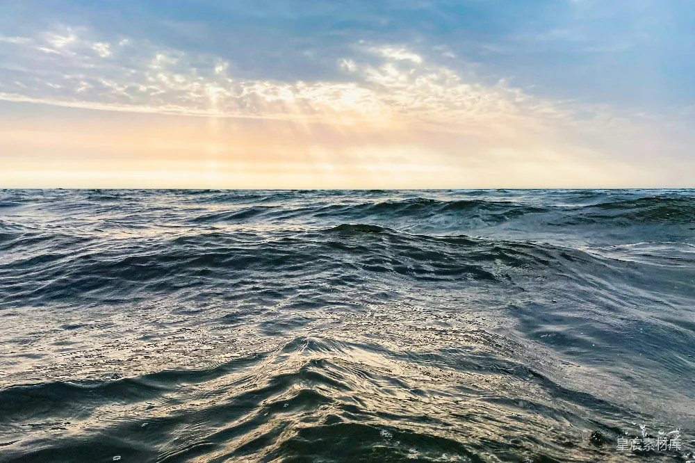 高清摄影 海面 日落 自然风光 宁静 海洋 海面的日落