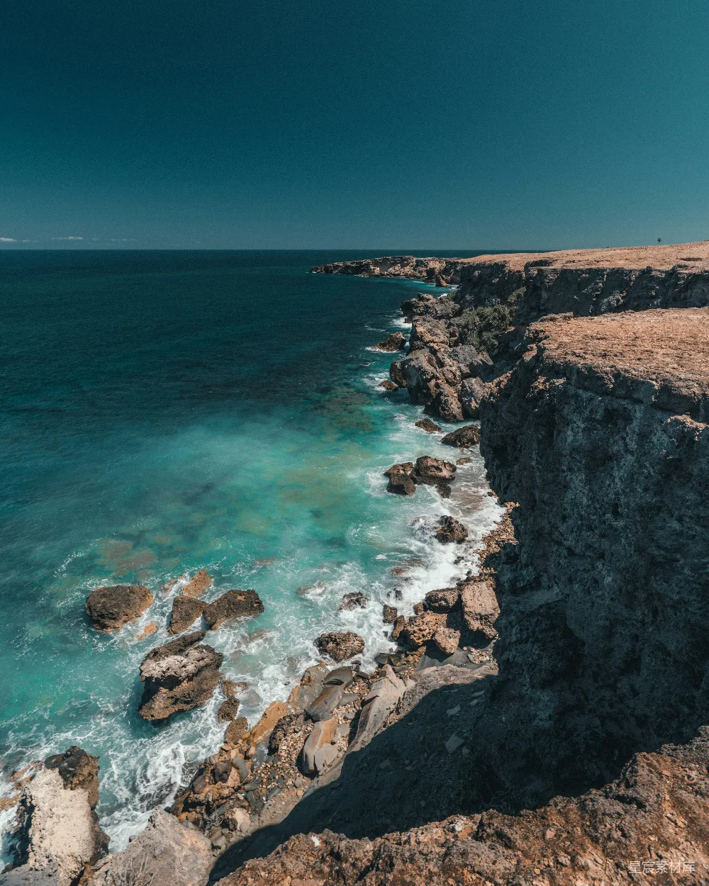 高清摄影 海岸线 岩石 自然风光 风景 海洋 海岸线与岩石的壮丽景色