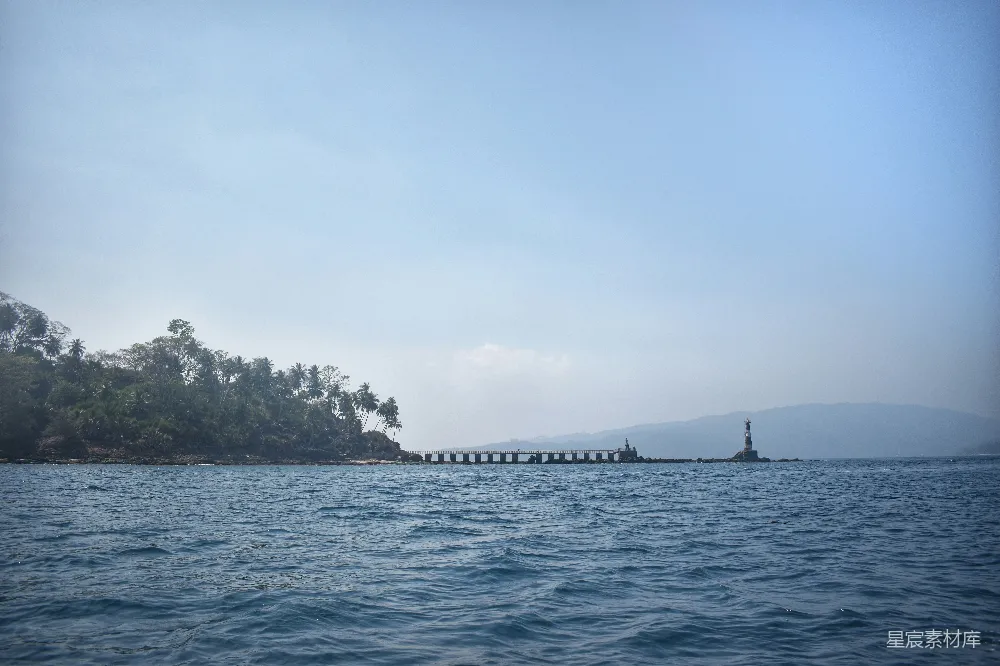 高清摄影 海洋 灯塔 自然 宁静 风景 宁静海港与灯塔