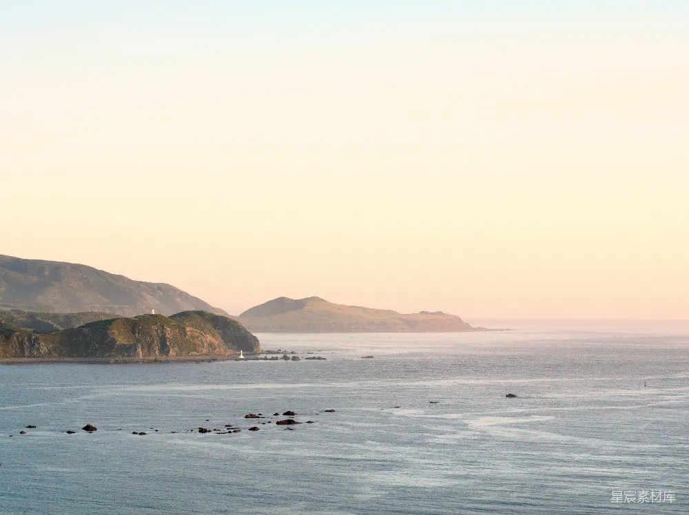 高清摄影 日落 海岸线 宁静 自然 风景 日落时分的海岸线