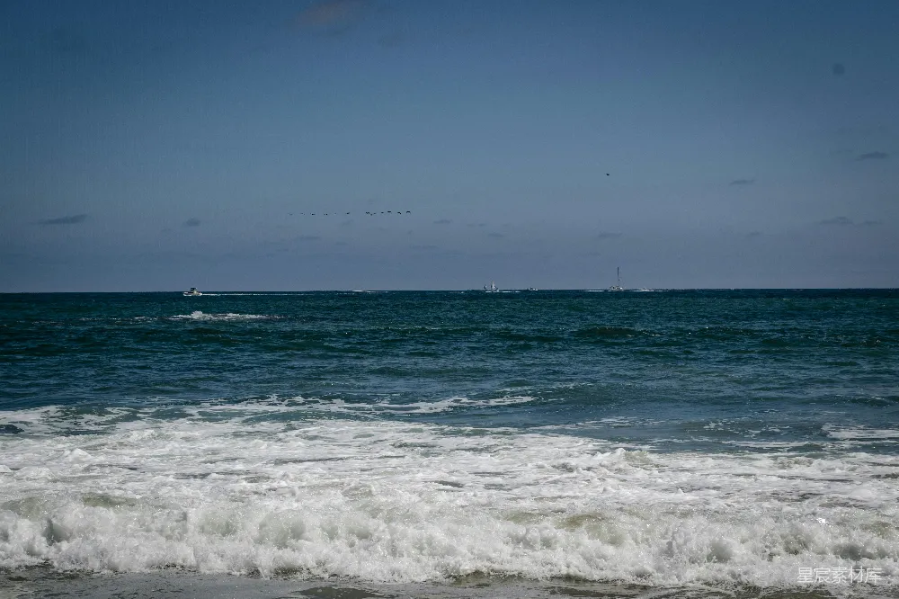 高清摄影 海洋 海岸线 自然风光 休闲 海景 海边的宁静时光