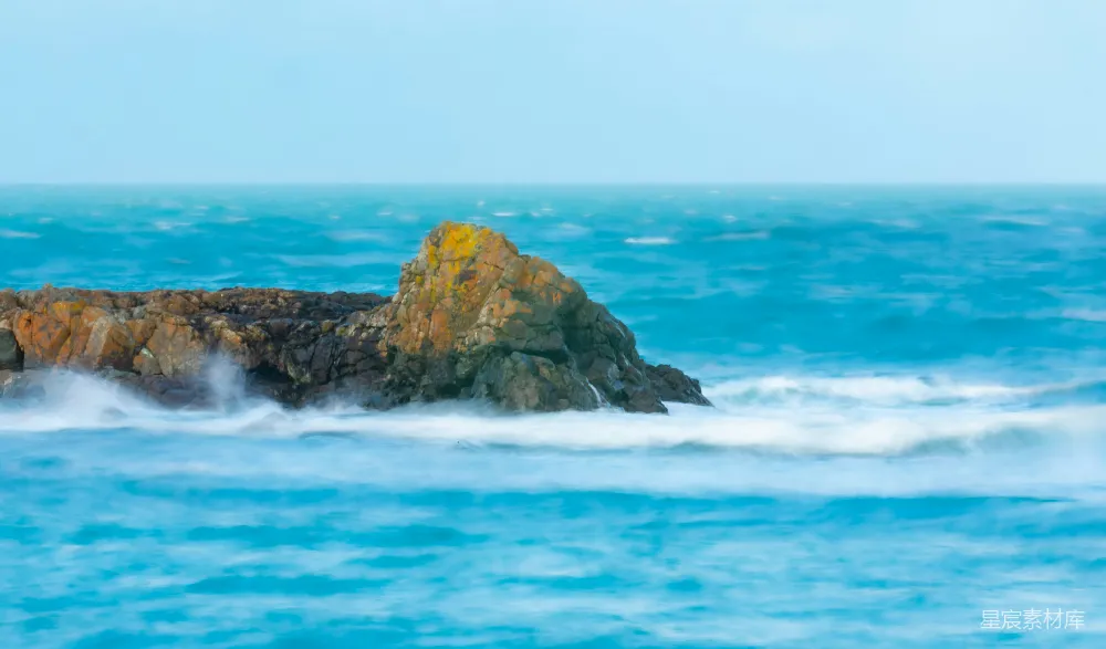 高清摄影 自然风光 海洋 海岸 动态 自然 海浪拍打岩石
