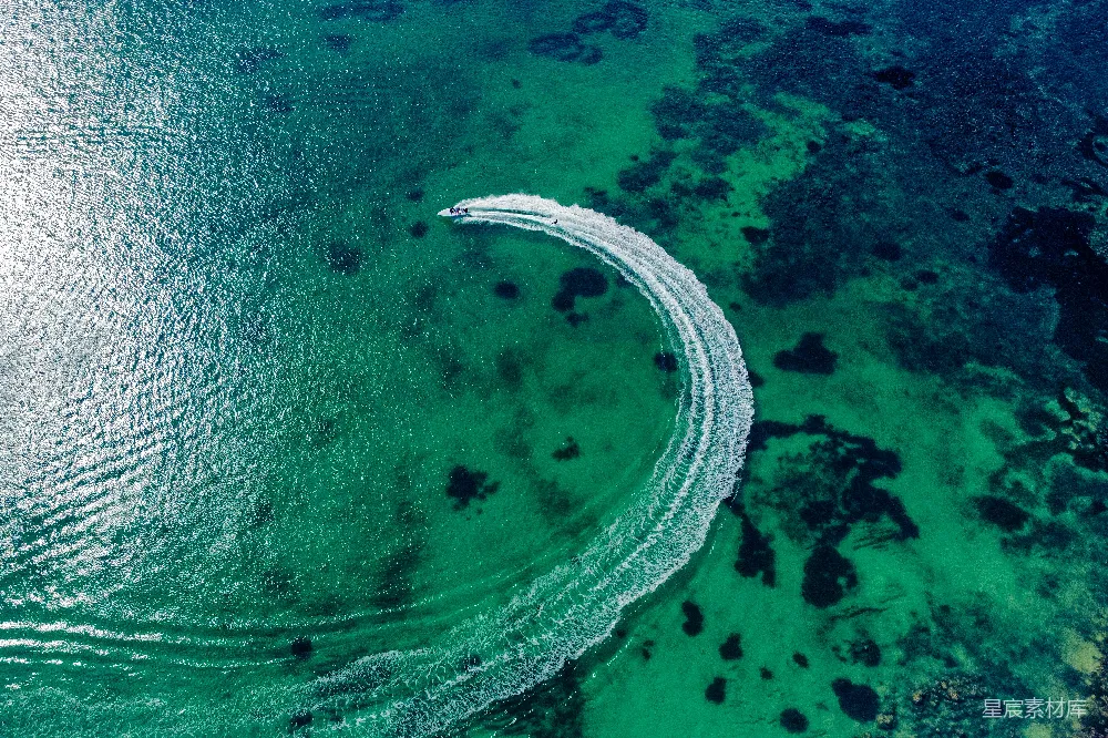高清摄影 海洋 航拍 速度 休闲 自然 碧海蓝天中的速度与自由