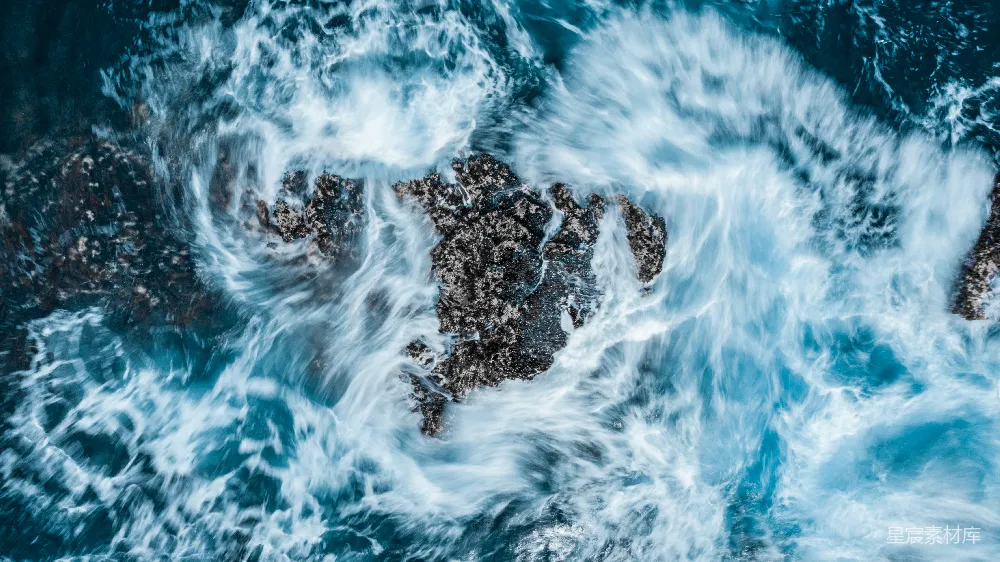 高清摄影 海洋 自然 动态 海岸线 水景 波涛汹涌的岩石海岸