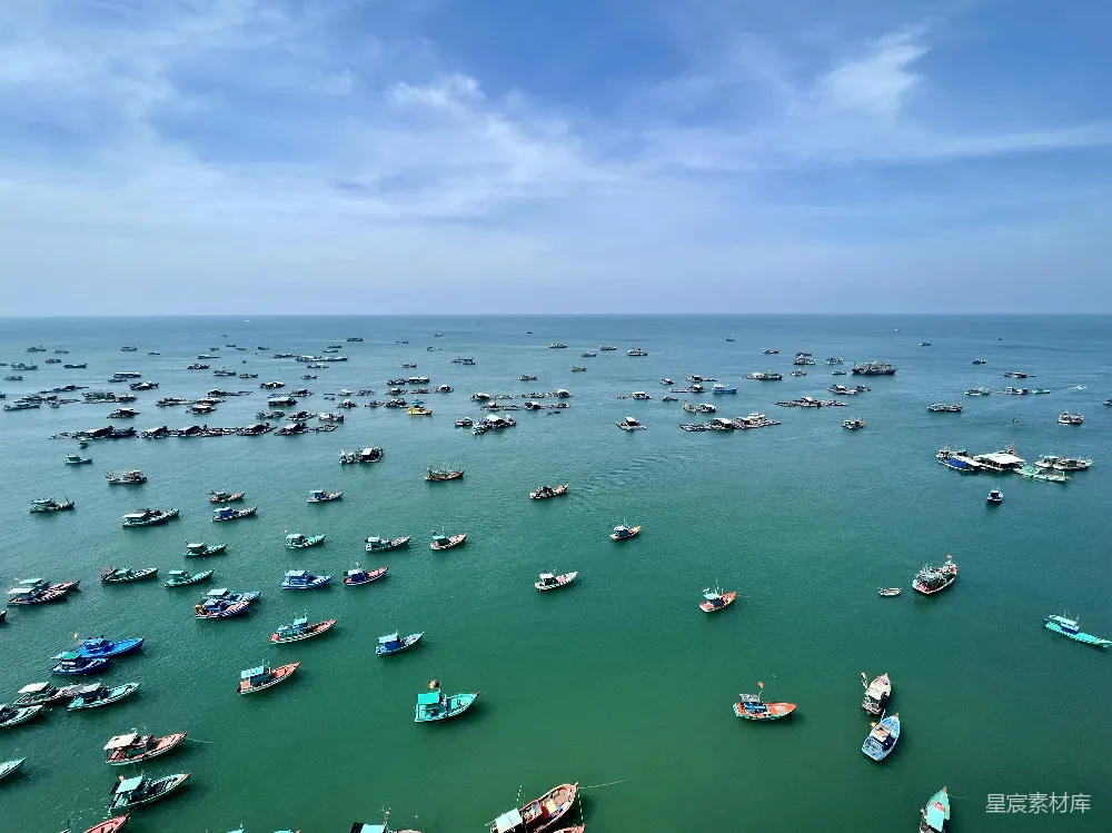 高清摄影 渔港 船只 海洋 风景 航拍 海上繁忙的渔港