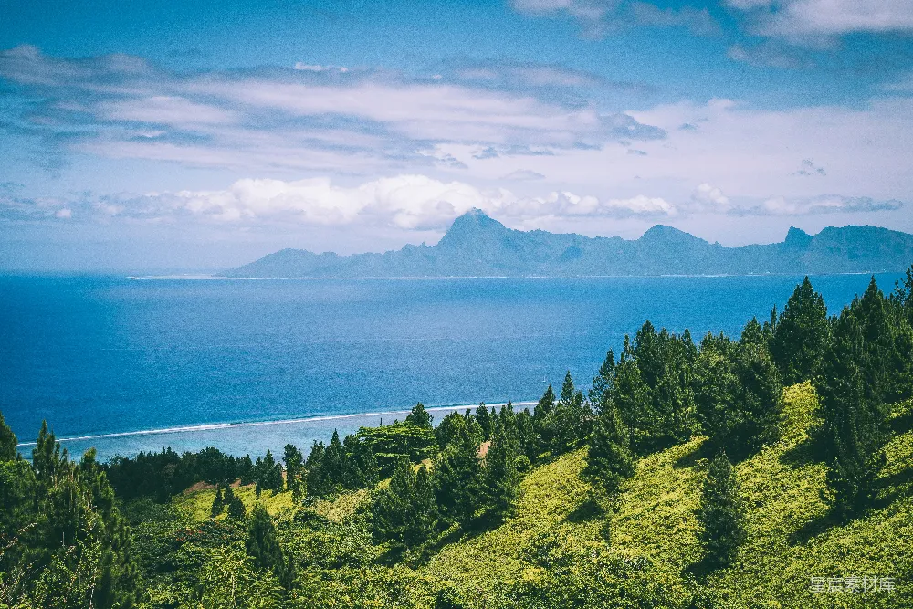 高清摄影 海岛 自然风光 热带风光 风景摄影 度假 海岛风光：蓝天、碧海与翠绿森林