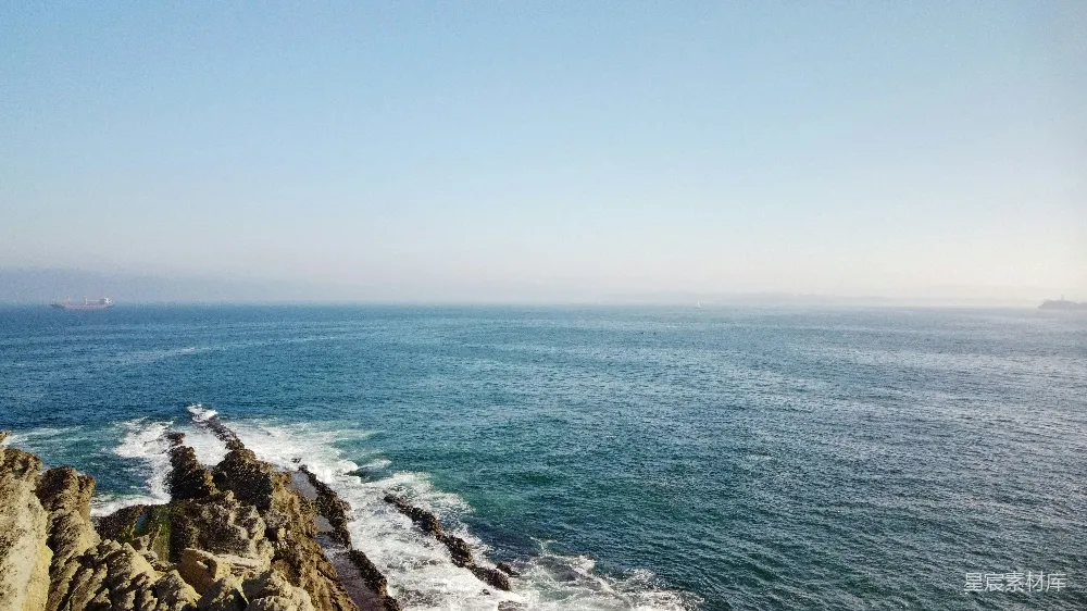 高清摄影 海岸线 自然风光 海洋 宁静 风景 海岸与波涛