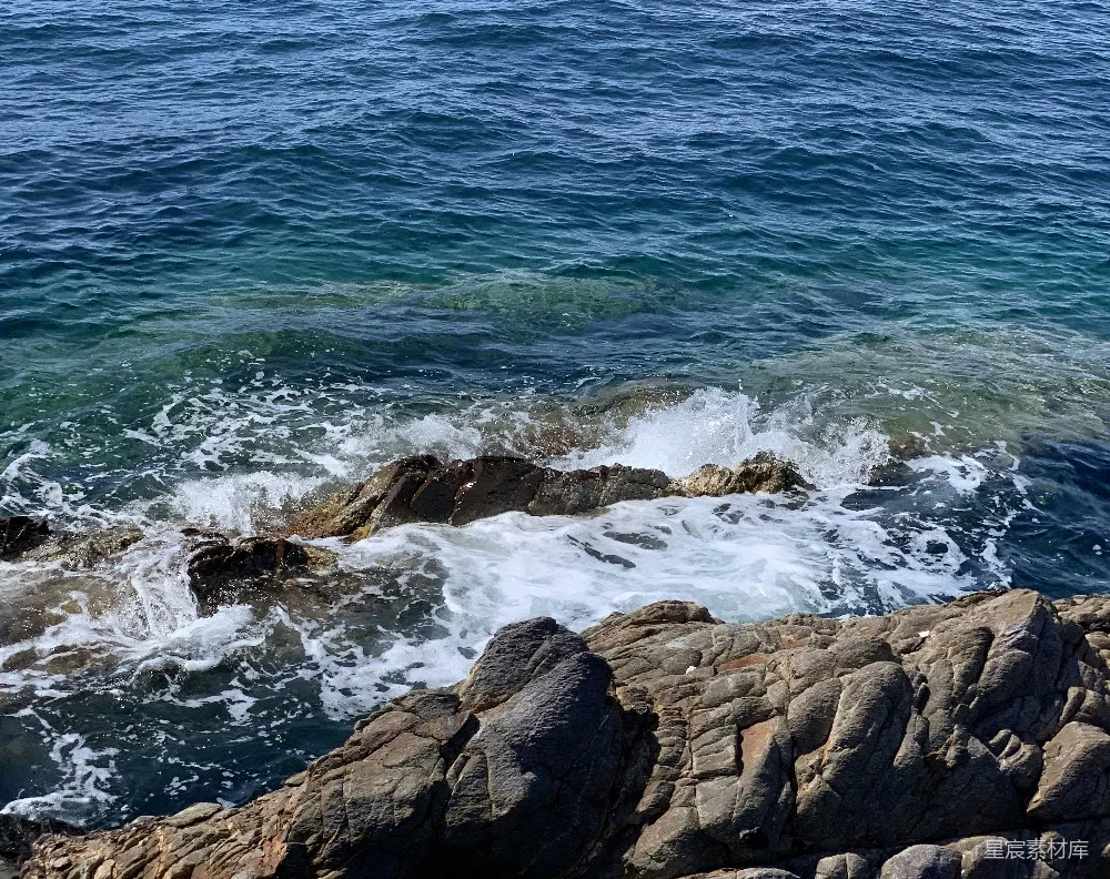 高清摄影 海岸 浪花 自然风光 海景 平静 海岸浪花