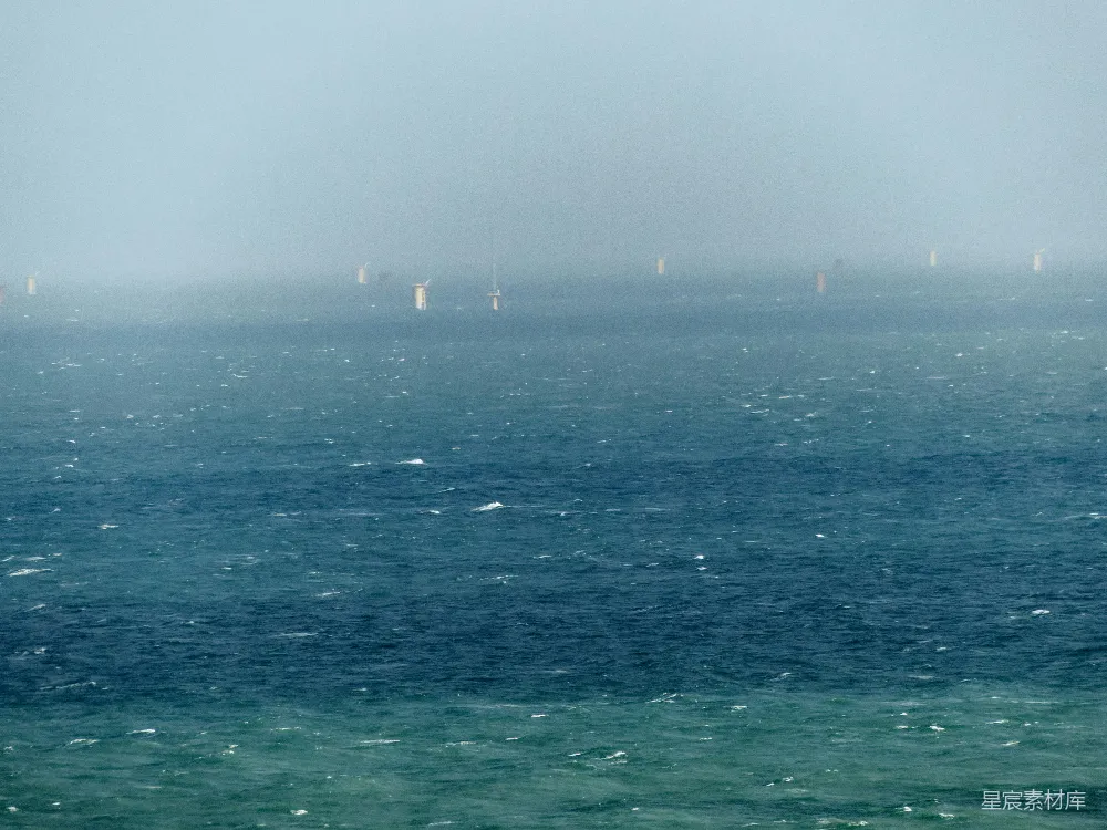 高清摄影 海上风电 雾景 能源 环保 自然 雾中海上风电场