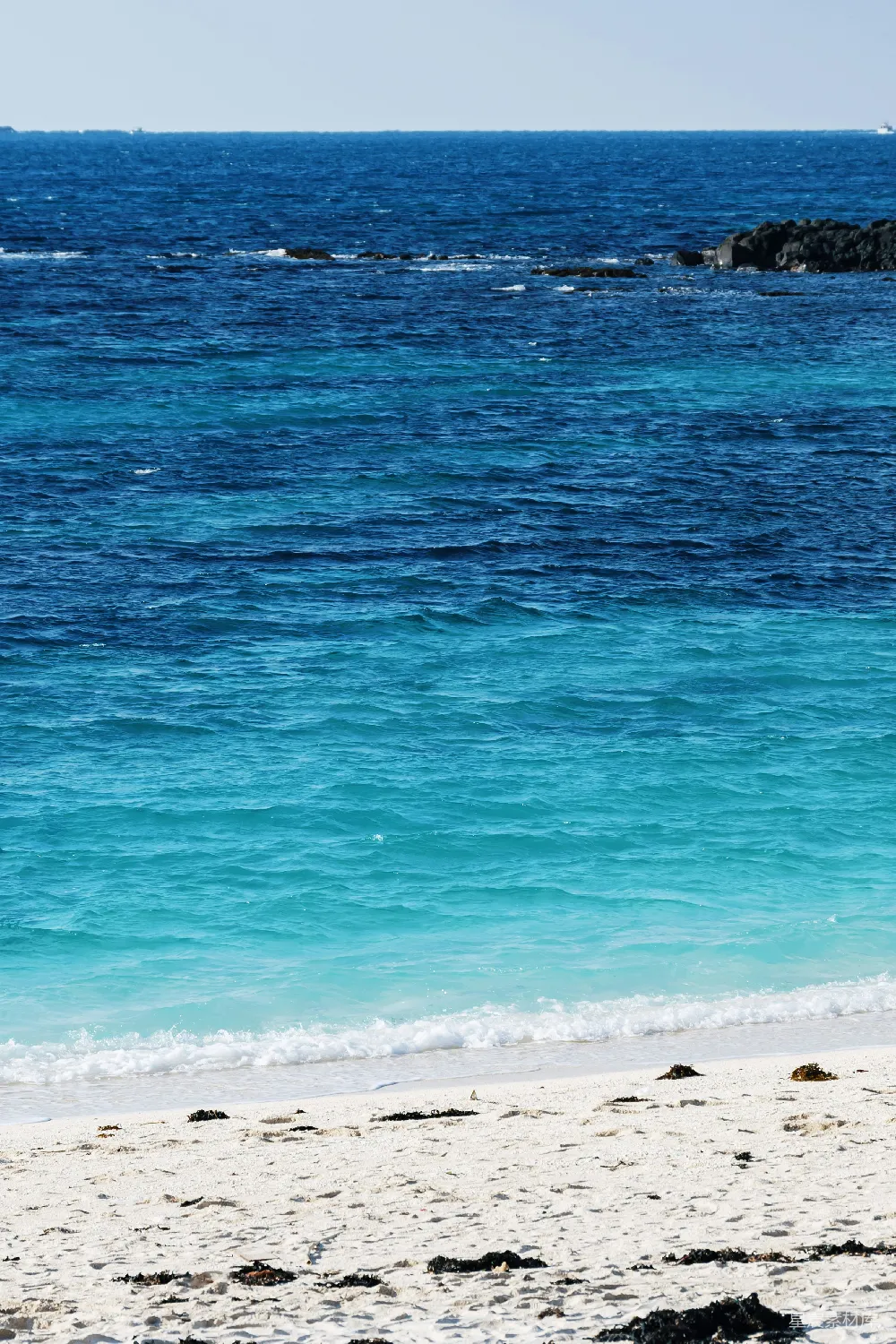高清摄影 海滩 海洋 宁静 自然 风景 碧蓝海岸：宁静的海滩景色