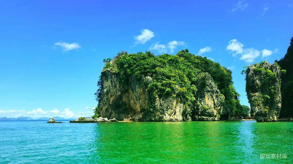 高清摄影 自然风光 海滩 热带风光 自然景观 旅游 碧海蓝天间的奇岩美景