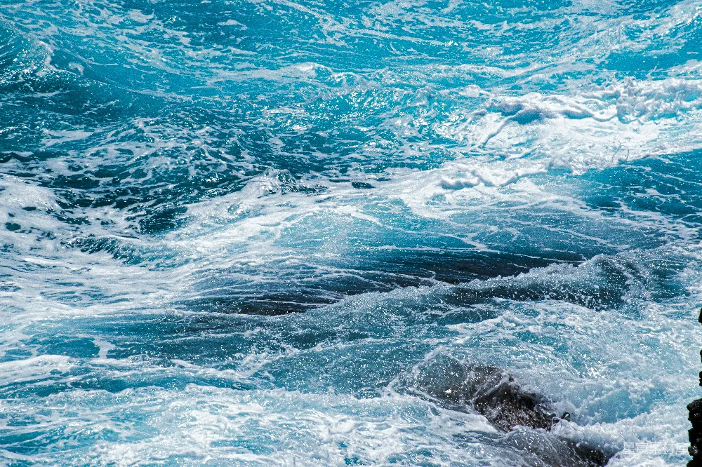 高清摄影 海洋 自然 动态 蓝色 海岸 海浪翻涌