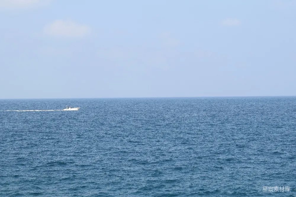 高清摄影 海景 宁静 孤独 休闲 自然 孤舟大海