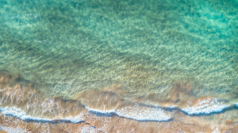 高清摄影 海浪 海岸线 航拍 自然风光 休闲 清澈海岸的航拍视角