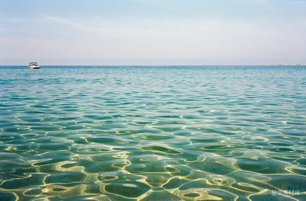 高清摄影 海景 平静 自然 旅行 夏日 宁静的海面