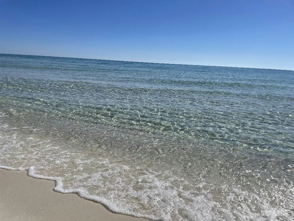 高清摄影 海滩 海景 自然 宁静 度假 清澈的海滩与宁静的海景
