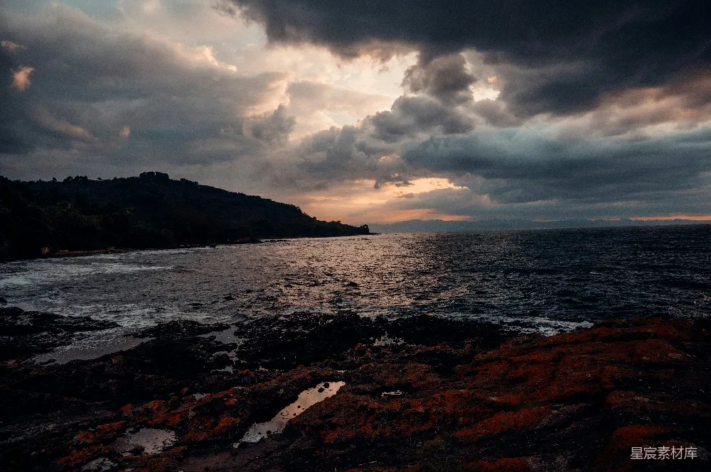 高清摄影 海岸 黄昏 风景 自然 宁静 黄昏的海岸