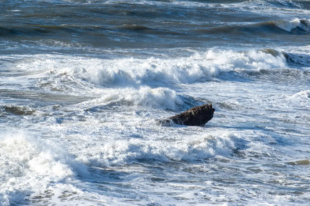 高清摄影 海洋 自然 动态 海岸线 力量 海浪与岩石的交响