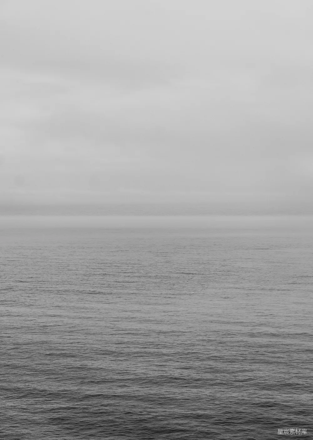 高清摄影 海景 雾气 宁静 黑白 自然 雾海沉思