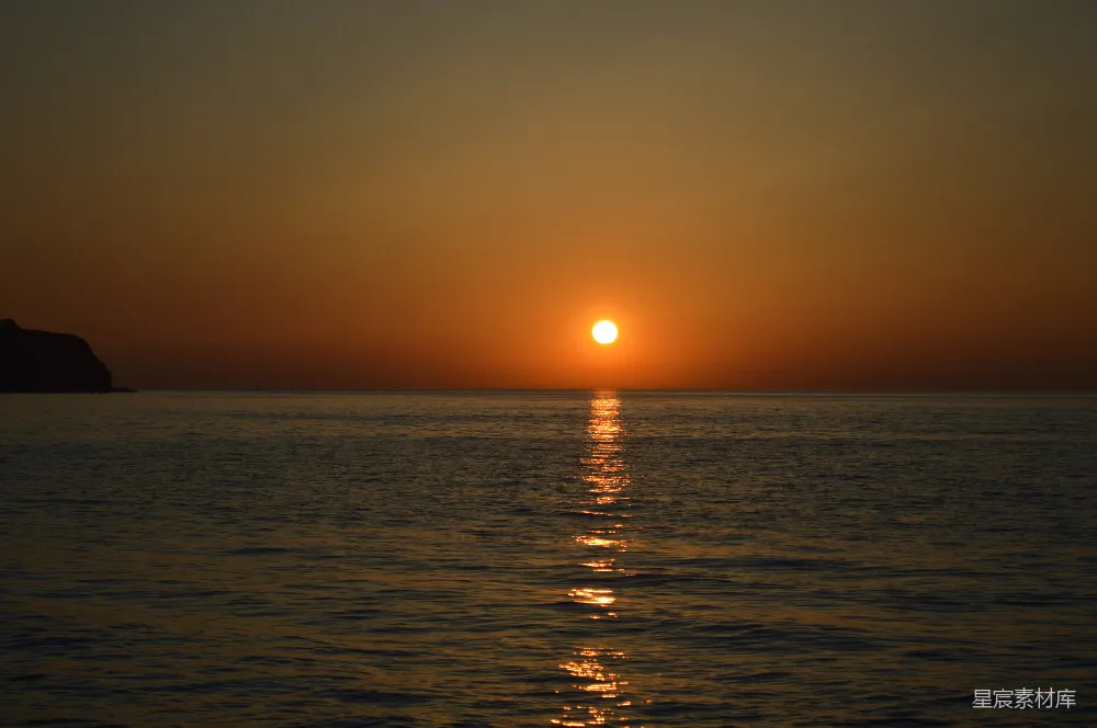 高清摄影 夕阳 海景 宁静 自然 日落 夕阳海面