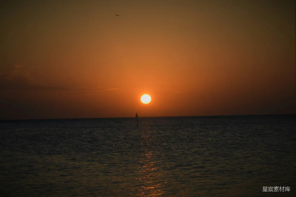 高清摄影 日落 海洋 宁静 自然 风景 海上的日落