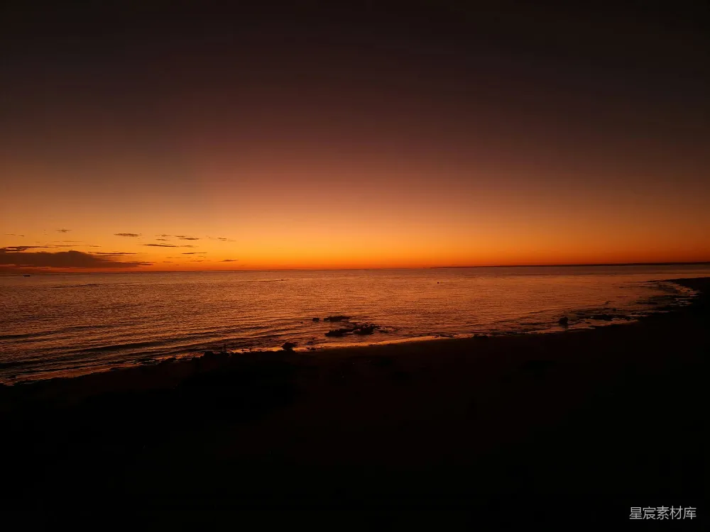 高清摄影 日落 海滩 宁静 自然 风景 日落海滩的宁静时光