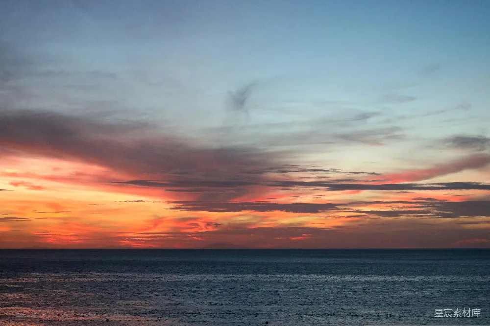 高清摄影 日落 海景 自然美景 宁静 色彩 日落时分的海景