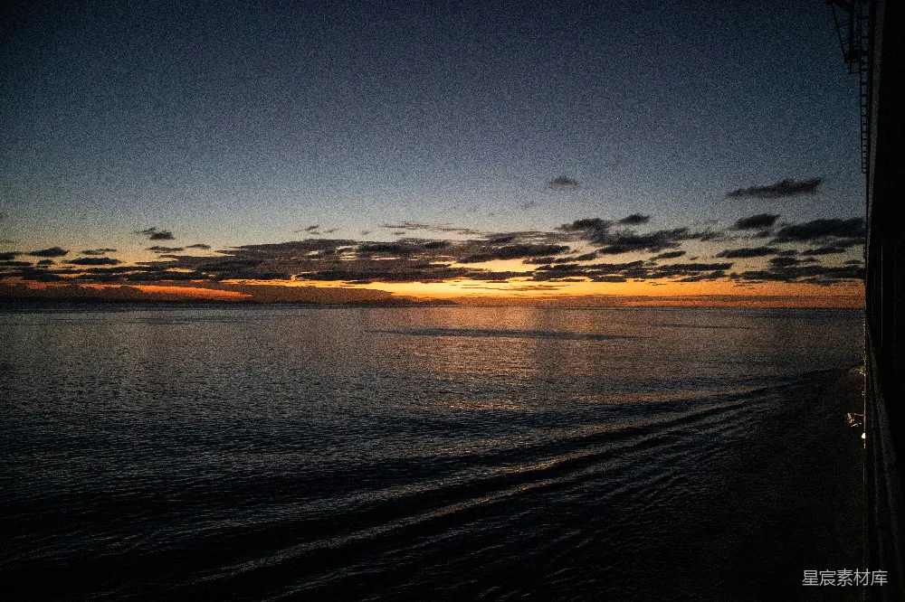 高清摄影 海景 日落 宁静 自然美景 旅行 日落时分的海上风景