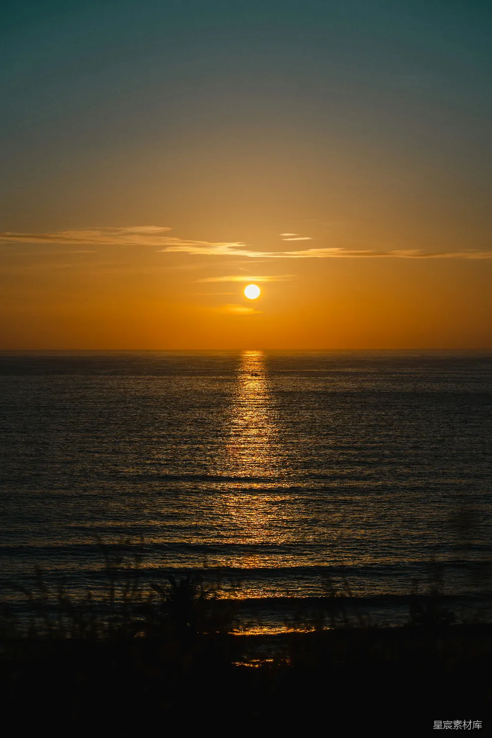 高清摄影 日落 海景 宁静 自然 夕阳 日落时分的海景