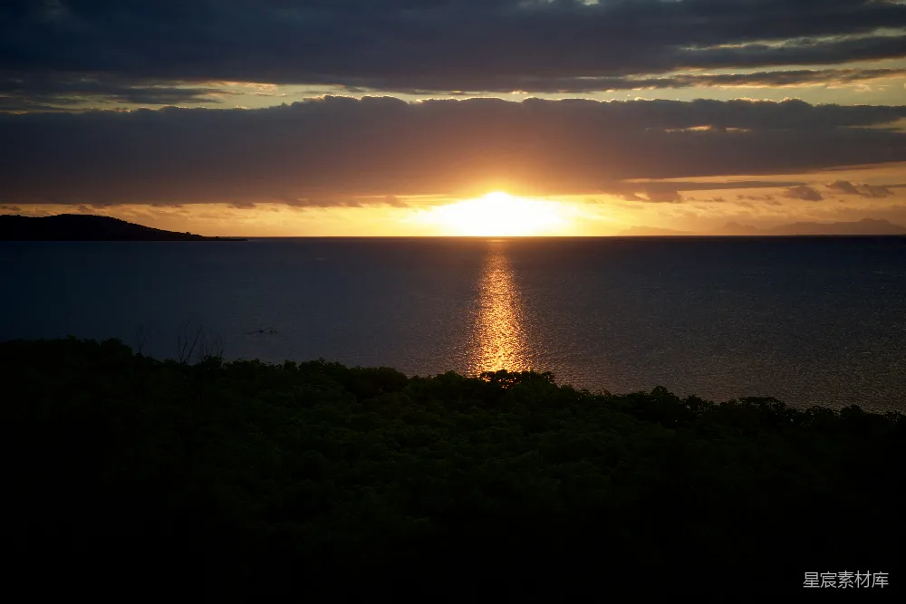 高清摄影 日落 海洋 宁静 自然美景 旅行 夕阳下的宁静海景