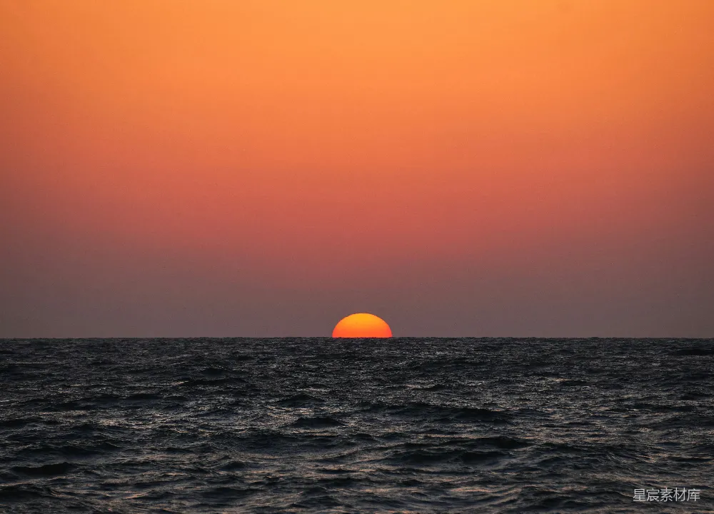 高清摄影 日落 海景 宁静 自然 风景 夕阳下的海平线