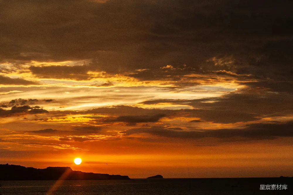 高清摄影 日落 海景 自然风光 宁静 夕阳 海上的日落